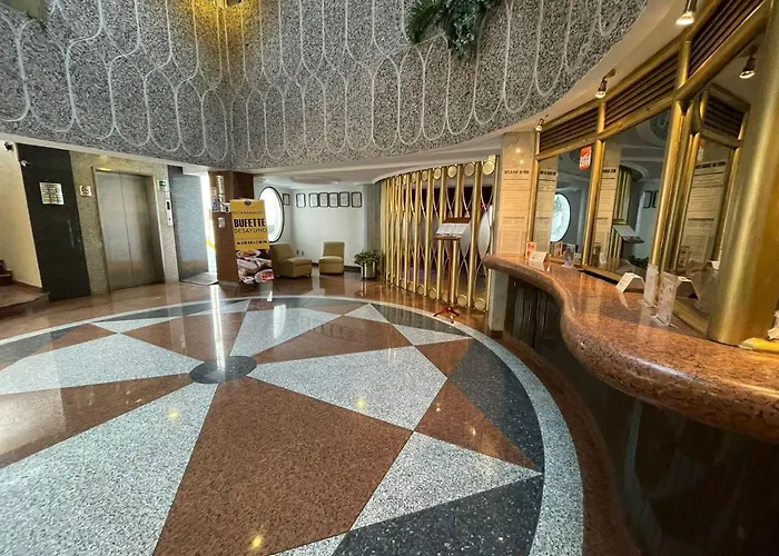 Hotel Marques Del Penon
